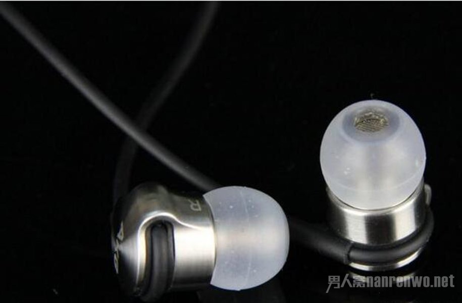 2爱科技AKG K3003 混合圈铁耳机