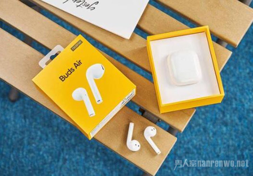 3 realmeBuds Air