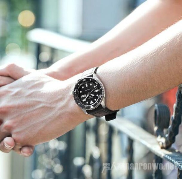 1 ����С�ڱ�SRPD55K2