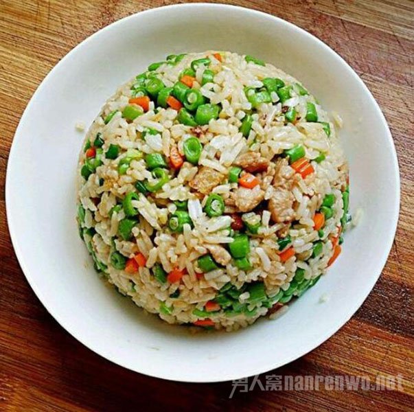 2牛肉豆角炒饭