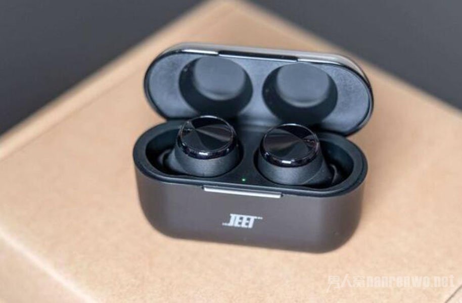 1 JEETAirPlus蓝牙耳机