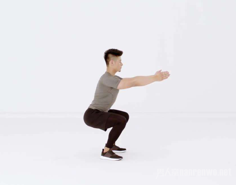 深蹲跳