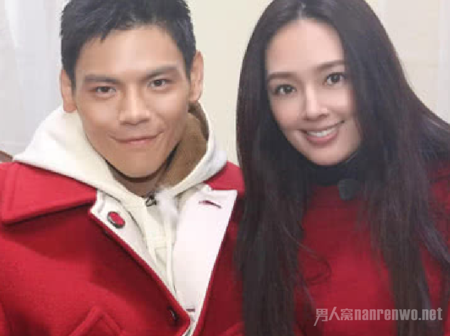 郭碧婷向佐